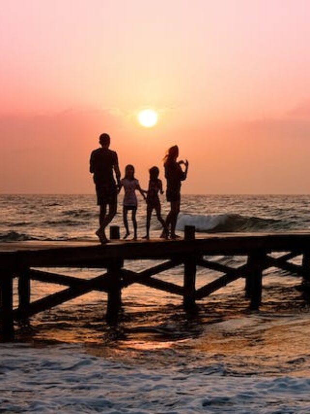 8 Best Vacation Ideas For Large Families